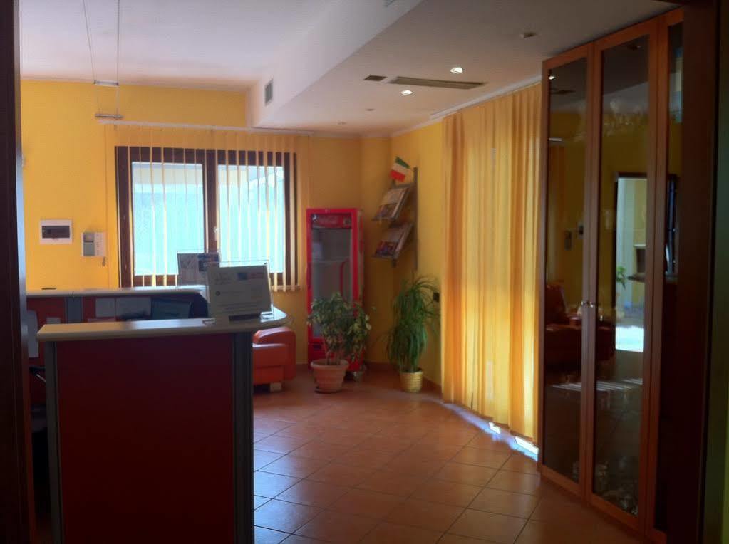 Hotel La Maison Jolie Fiumicino