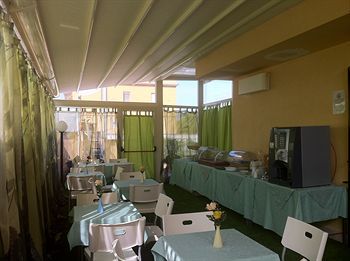 La Maison Jolie 3*